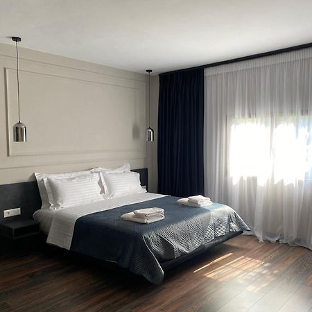 Tirana Central Rooms Pazari Exteriör bild