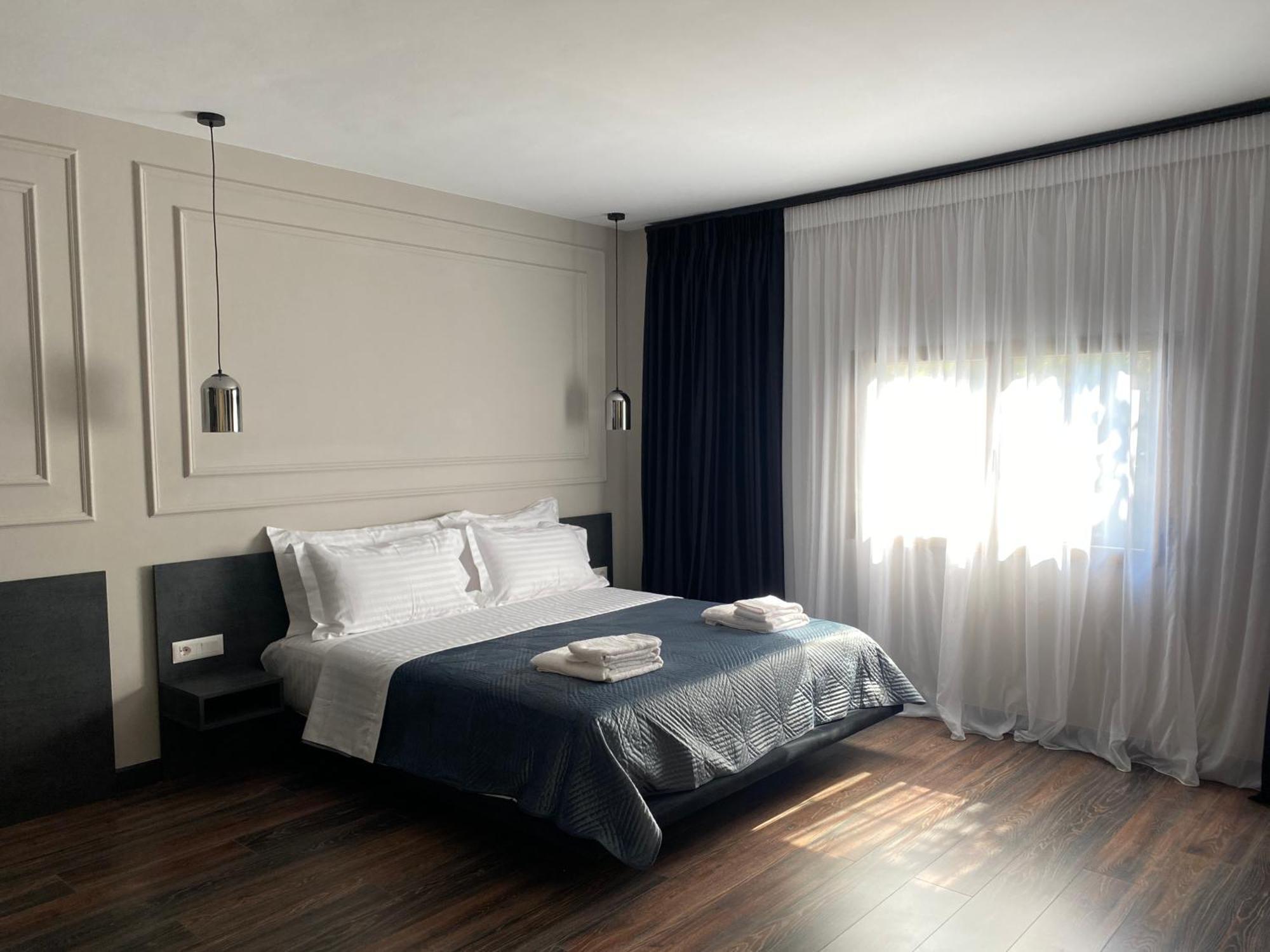 Tirana Central Rooms Pazari Exteriör bild