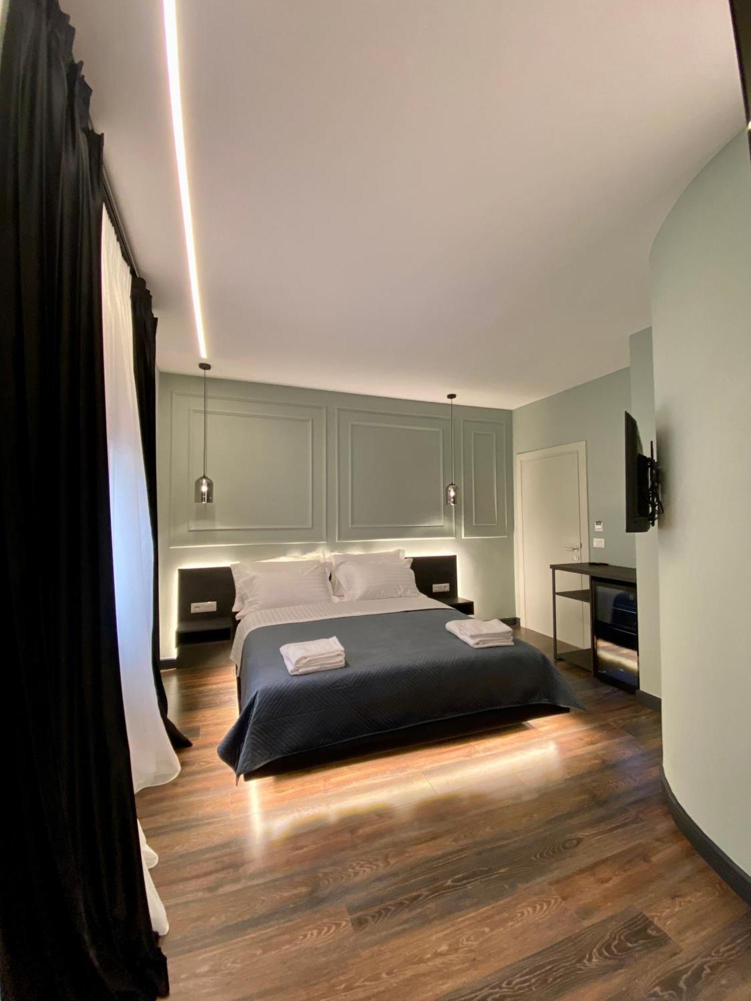 Tirana Central Rooms Pazari Exteriör bild